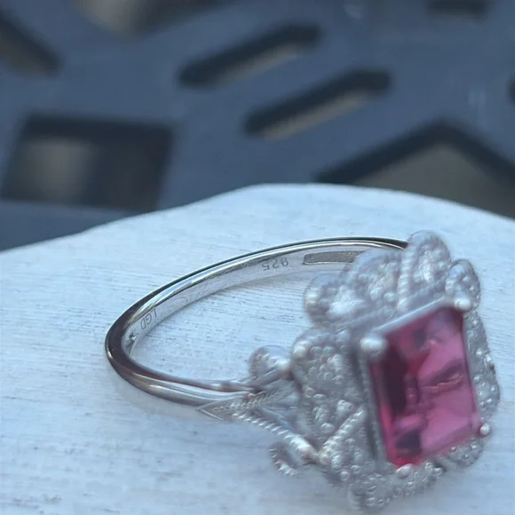 Emerald Cut 1.75 tcw Genuine Ruby & Diamond Ring Sterling Silver Size 7 - Picture 11 of 13